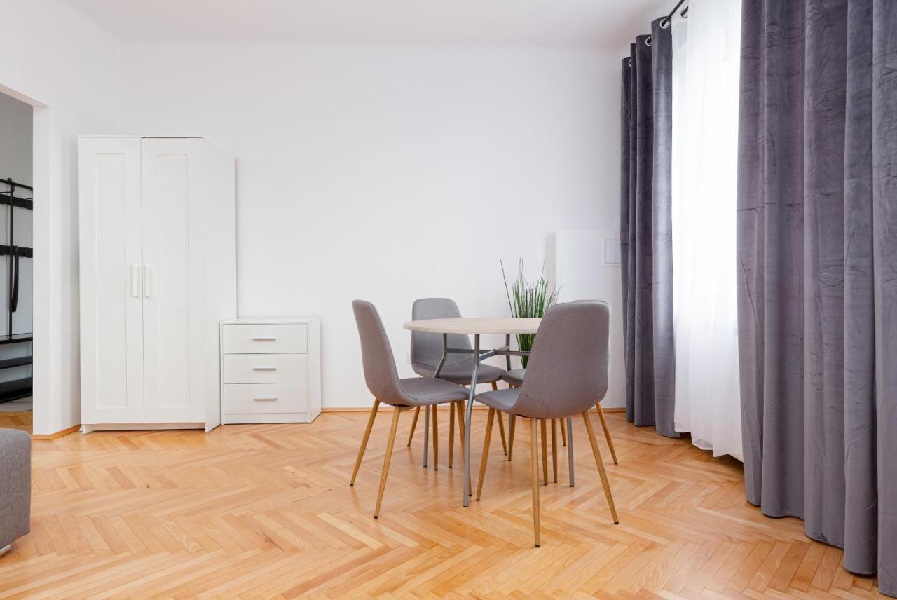 Kamienica Stanislawa Augusta Warszawa By Noclegi Renters Екстер'єр фото