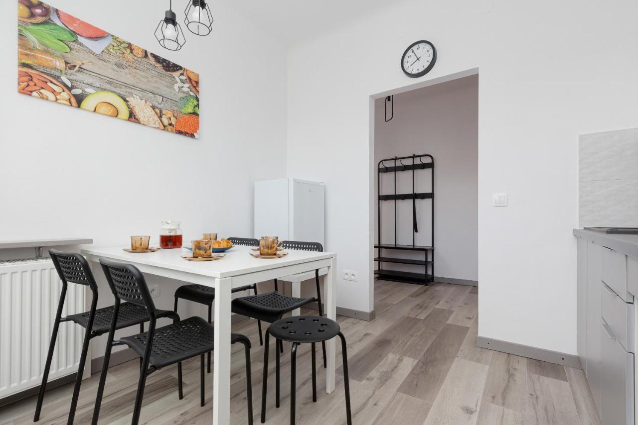 Kamienica Stanislawa Augusta Warszawa By Noclegi Renters Екстер'єр фото