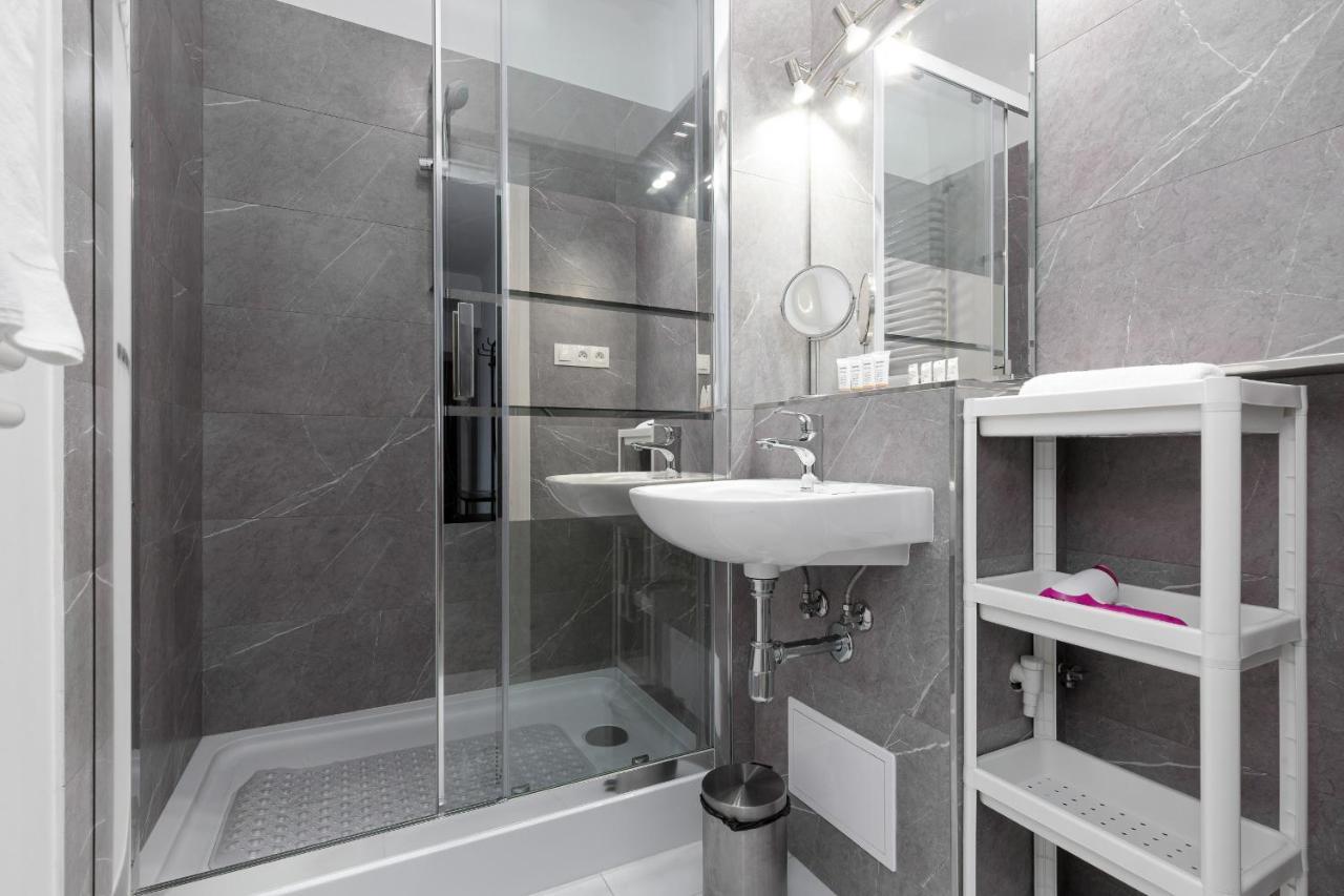 Kamienica Stanislawa Augusta Warszawa By Noclegi Renters Екстер'єр фото